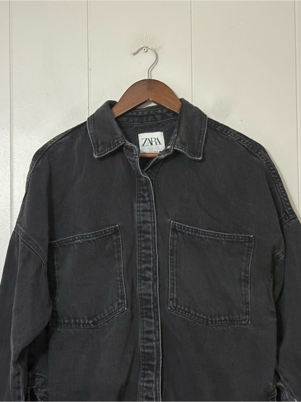ZARA Oversized Black Denim Shacket Shirt Jacket Sz S Button Front Utility - Picture 3 of 11